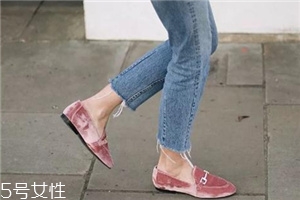 春天穿什么款式平底鞋好看？街拍達人都在穿這三雙