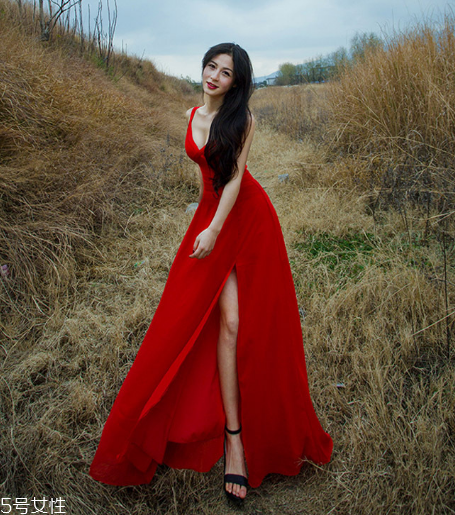 男生喜歡女生穿什么風(fēng)格衣服？男生不能抵擋的穿衣風(fēng)格