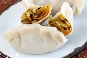 餃子餡可以放雞精嗎？會(huì)危害健康