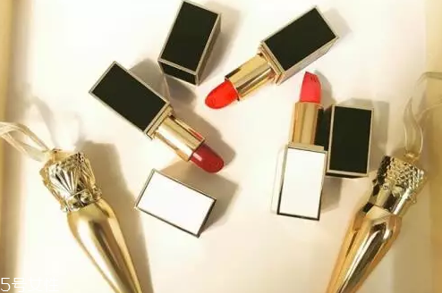 口紅融化了可以放冰箱嗎？冰凍3小時(shí)即可恢復(fù)