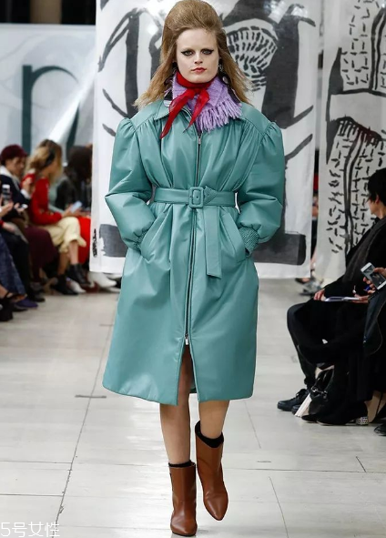 miumiu2018秋冬系列好看嗎_有哪些款式？