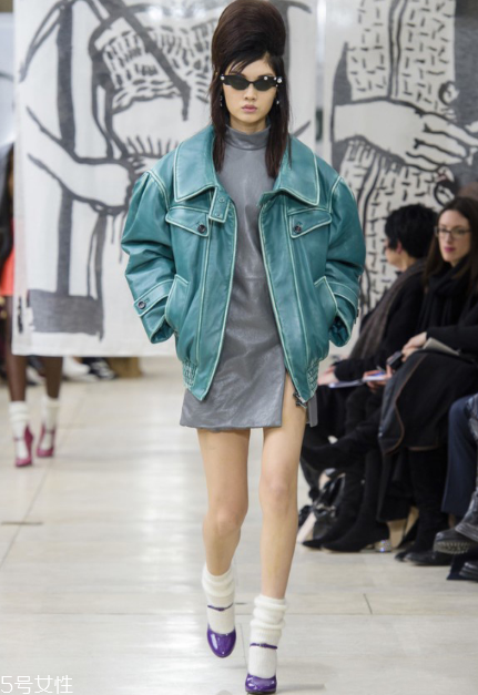 miumiu2018秋冬系列好看嗎_有哪些款式？