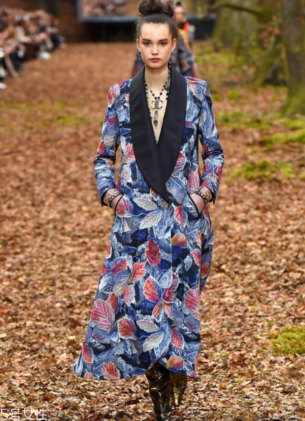 chanel香奈兒2018秋冬系列好看嗎_有哪些款式？