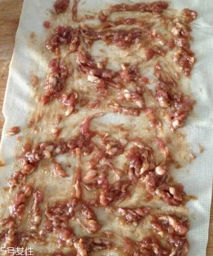 豆腐皮能油炸嗎？火候太猛容易炸糊