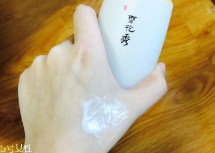 雪花秀滋陰套裝適合什么膚質(zhì)？所有肌膚都適用