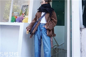 牛仔褲穿松了怎么辦？這樣就能恢復(fù)了