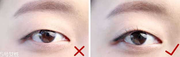眼線眼尾怎么畫好看？用透明膠畫出優(yōu)美弧度