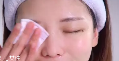 草莓鼻用什么產(chǎn)品最有效？4款產(chǎn)品讓鼻頭亮麗潔凈
