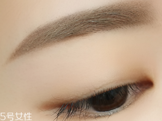 染眉膏怎么用自然？立體精致眉型三步走