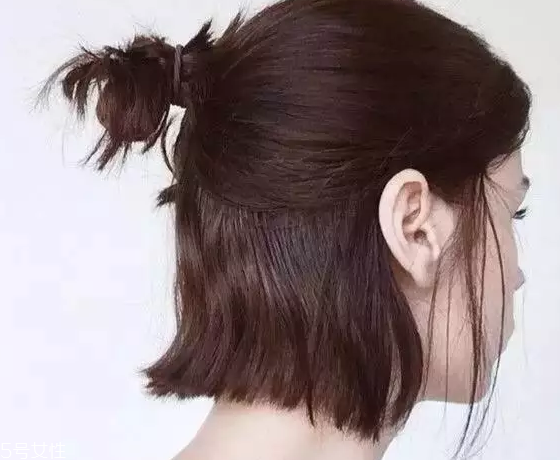 頭發(fā)短怎么扎好看？6個(gè)步驟讓短發(fā)有型又可愛