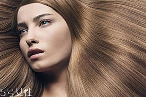 發(fā)膜在頭發(fā)上停留多久？正常發(fā)質3到5分鐘
