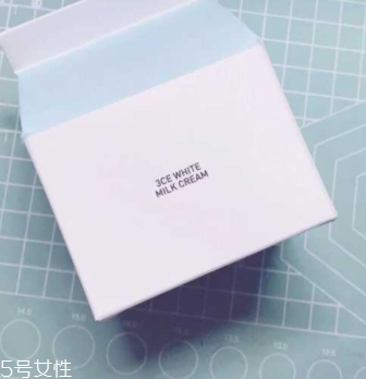面霜和素顏霜可以同時用嗎？面霜用量不要太多