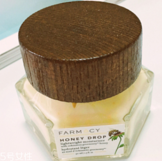 面霜和乳液都要用嗎？油皮可以只用一種