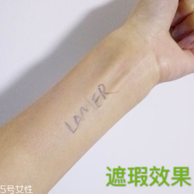 lamer粉底液怎么樣？lamer粉底液試色