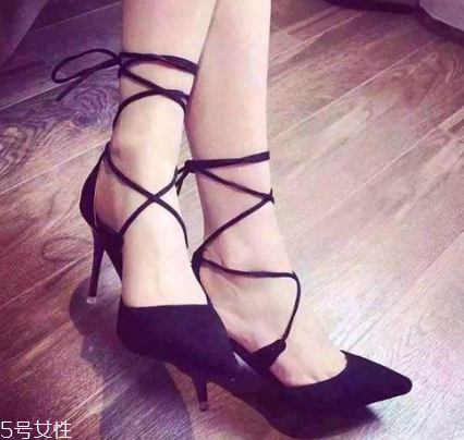 高跟鞋內(nèi)側(cè)磨損怎么辦？高跟鞋磨損修補方法