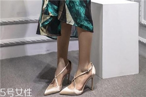 高跟鞋240是多少碼？高跟鞋碼數(shù)的意思