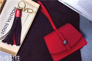 moynat是哪個(gè)國(guó)家的品牌？奢侈品箱包鼻祖