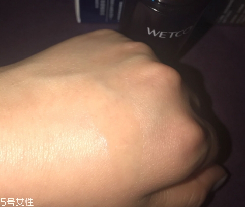 精華油什么時候用？混合使用比較多