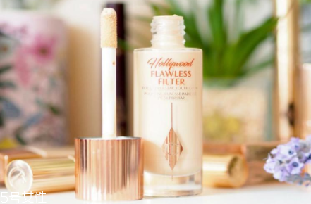 ct新品妝前高光濾鏡液怎么樣？charlotte tilbury粉底好用嗎？
