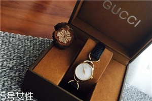 gucci手表多少錢？高貴典雅的經(jīng)典標(biāo)志