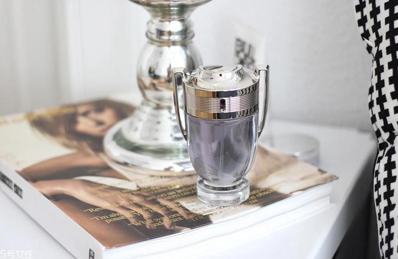 帕科男士淡香水怎么樣？paco rabanne invictus香評