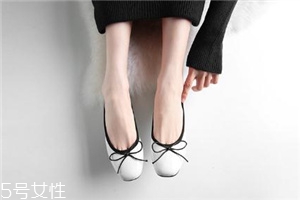 2022流行什么單鞋？有眼光的女生都在穿它