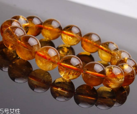 黃水晶手鏈多少錢？一般在百元左右