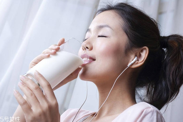 春夏不長痘的方法是什么？護膚秘籍都在這里