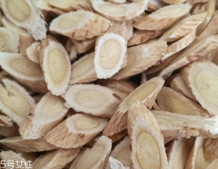 黃芪是什么味道？有點(diǎn)大豆味