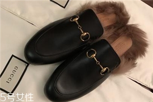 gucci拖鞋是什么毛？明星人手一雙