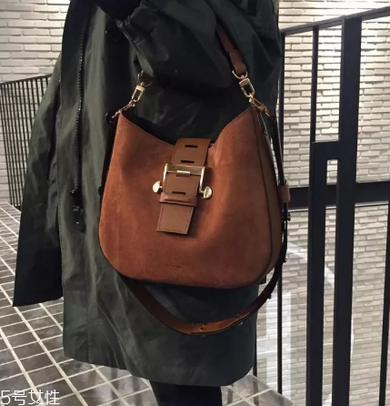 saddler seoul是什么牌子？終于不用撞包了