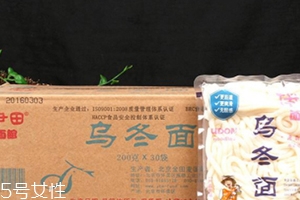 烏冬面是什么做的？