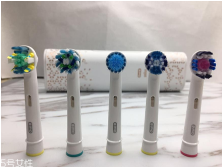 歐樂b電動牙刷怎么樣？四個刷頭很好用