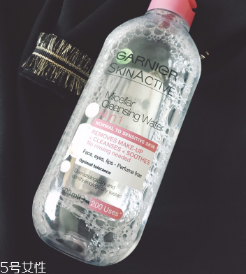 卸妝水用多了傷皮膚嗎？敏感肌用溫和卸妝水