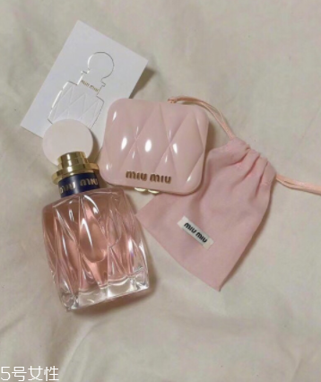 miumiu粉色香水怎么樣？miumiu2018新香水什么味道？