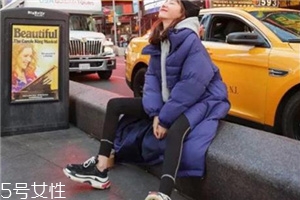 什么樣的鞋子顯腿長(zhǎng)？拯救自己的小短腿