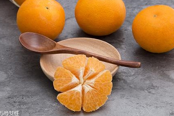 柑橘香的香水哪個最好？夏日清甜香水味