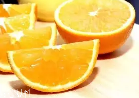 柑橘調(diào)香水好聞嗎？吃了這個(gè)大橘子