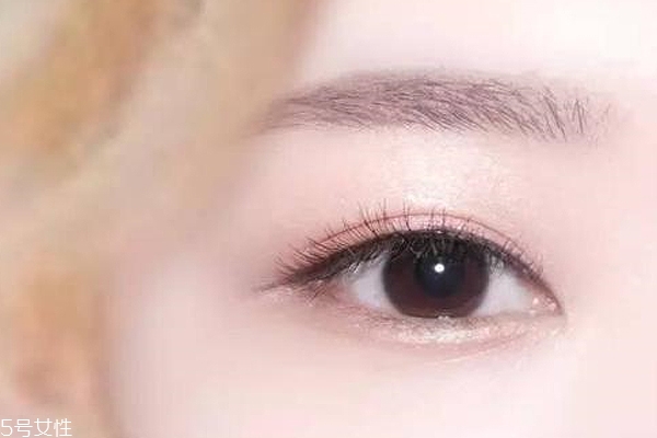 第一次用眼霜用什么好？眼部衰老從此不復(fù)存在