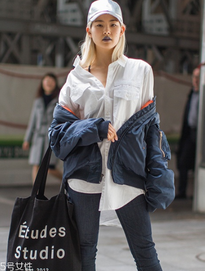 棒球帽怎么搭配衣服？素顏也能hold住