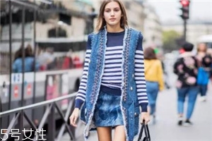 馬甲里面配什么衣服好看？換季疊搭全靠它