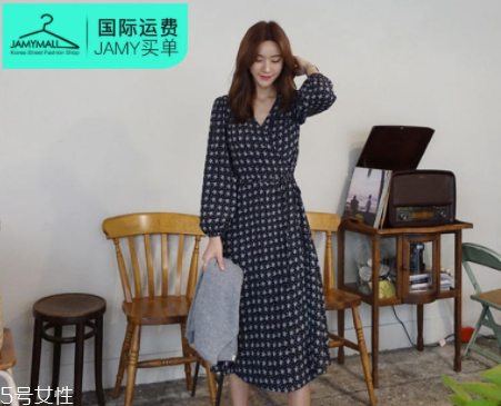 四月春游服裝搭配 這樣穿狂攬?zhí)一ㄟ\
