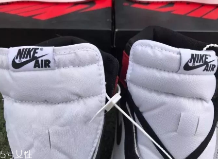 aj 1黑腳趾真假對(duì)比 aj1黑腳趾真品原來這樣鑒定