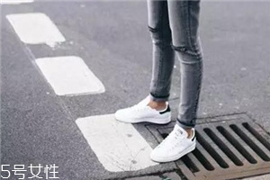 小白鞋開膠了怎么辦？一招拯救開膠小白鞋