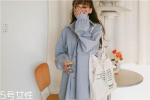 襯衫和t恤衫怎么搭配？襯衫和t恤衫搭配圖片