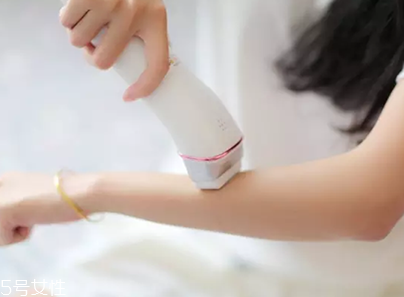 家用脫毛儀有用嗎？家用脫毛儀使用心得