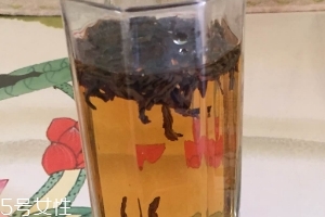 紅茶會影響睡眠嗎？喝紅茶會睡不著嗎？
