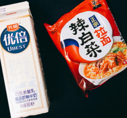 網(wǎng)紅牛奶辛拉面好吃嗎？牛奶辛拉面是黑暗料理嗎