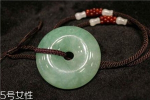 翡翠可以用牙膏清洗嗎？翡翠用牙膏洗好嗎