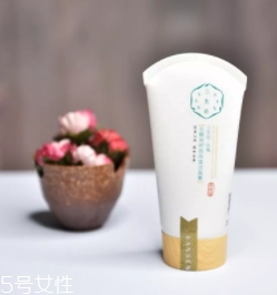百雀羚三生花玫瑰系列怎么樣？三生花玫瑰花釀潤妍系列評測